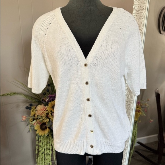 St. John Sport • V-Neck Short Sleeve Knit Cardigan - Picture 7 of 12